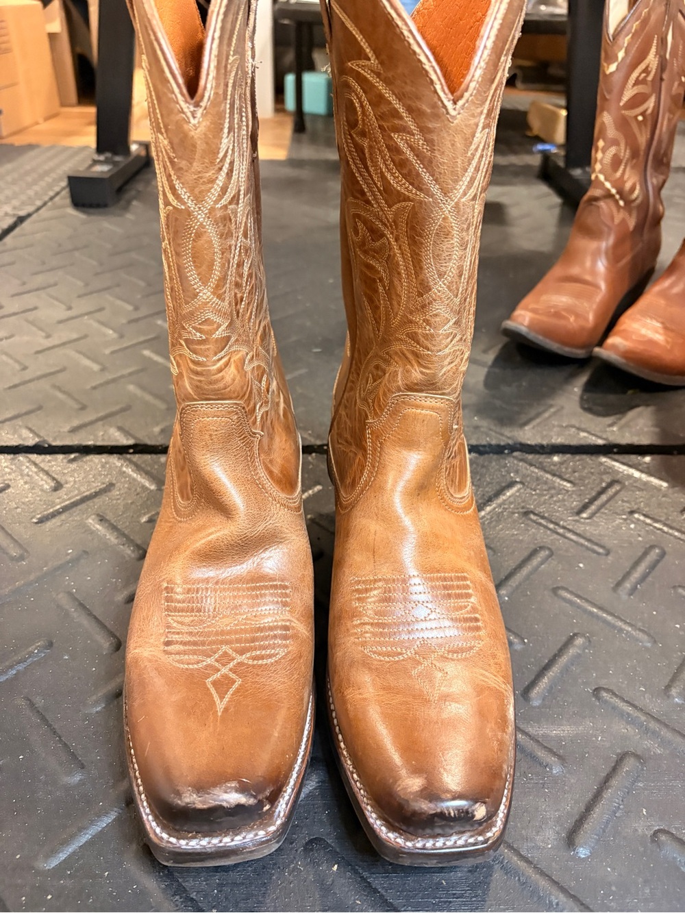 Idyllwind Brown Leather Western Heeled Boots